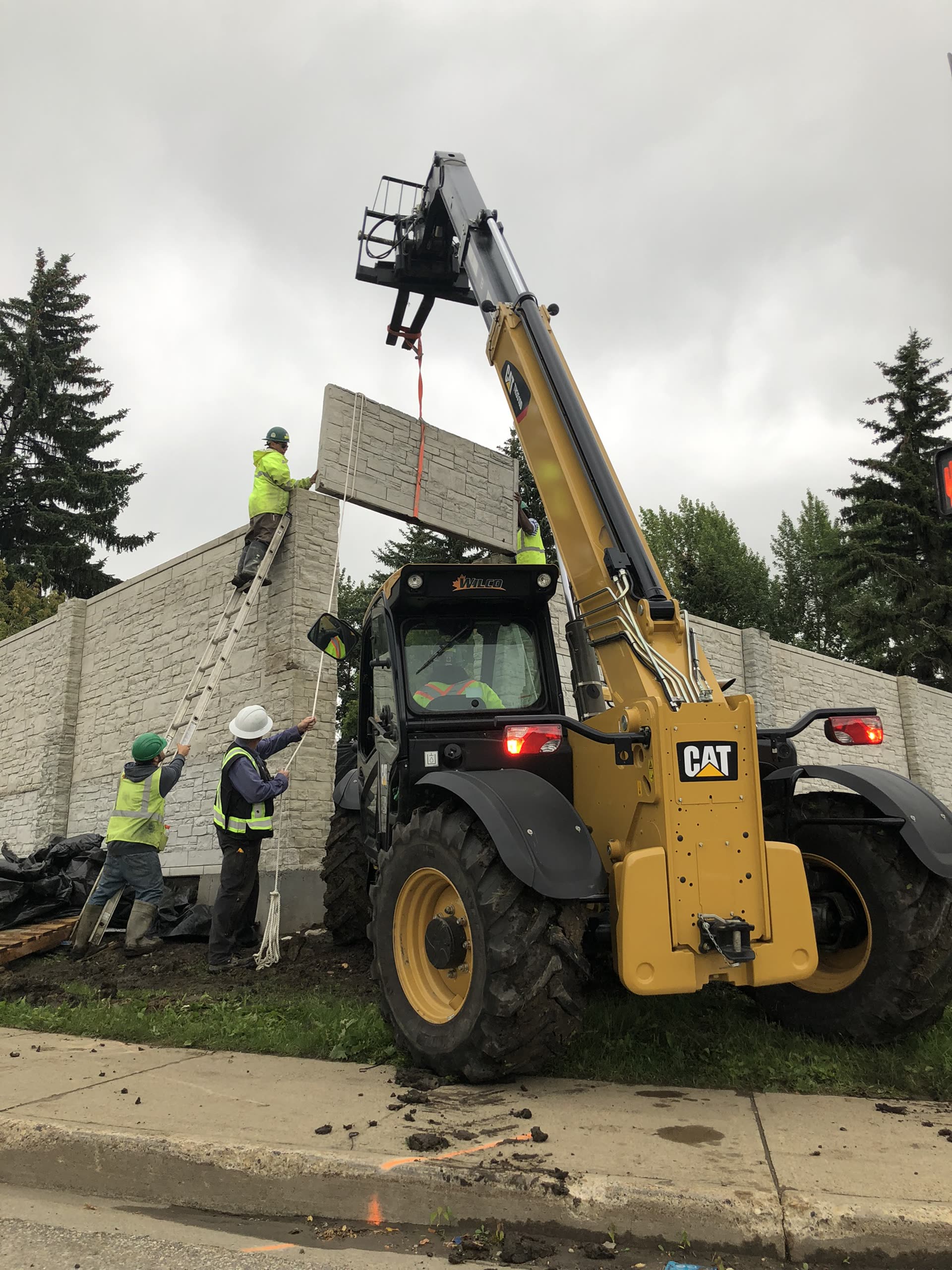 Sturgeon Heights Barrier Wall
